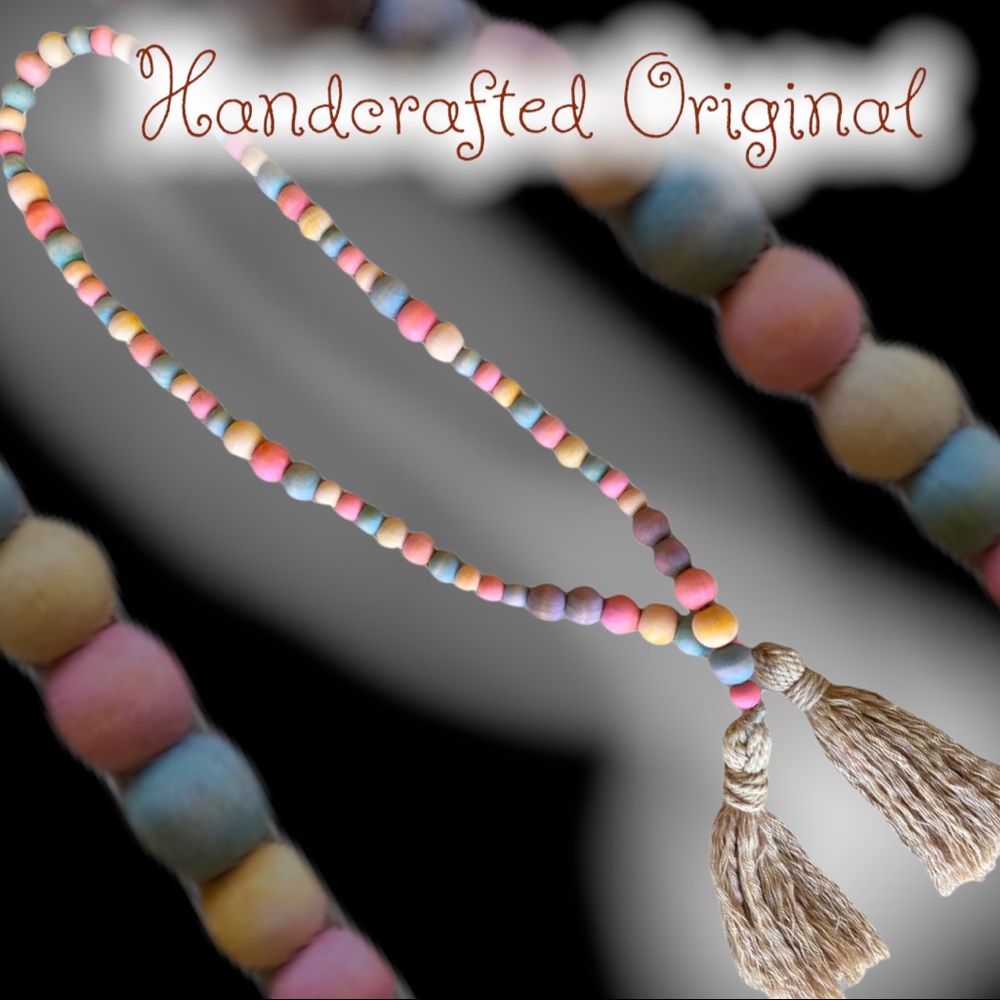 Hand Crafted Dyed Wood Bead Garland Christmas  Tree Ornament Curtain Mantle B003